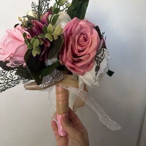 Elegant Pink and White Floral Bouquet